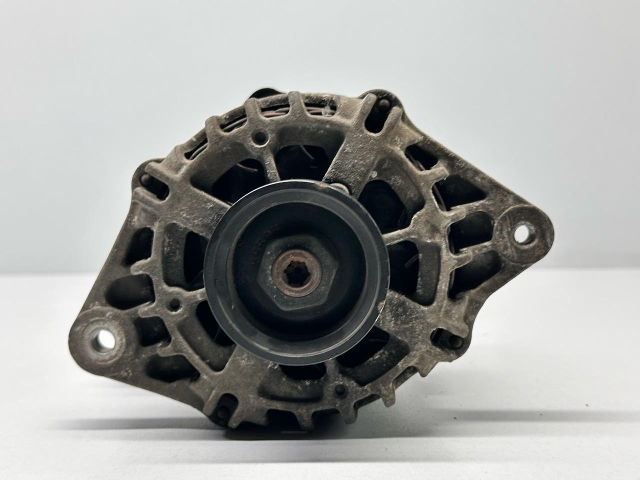 Alternatore (Valeo) 3730002551 2655517 Usato