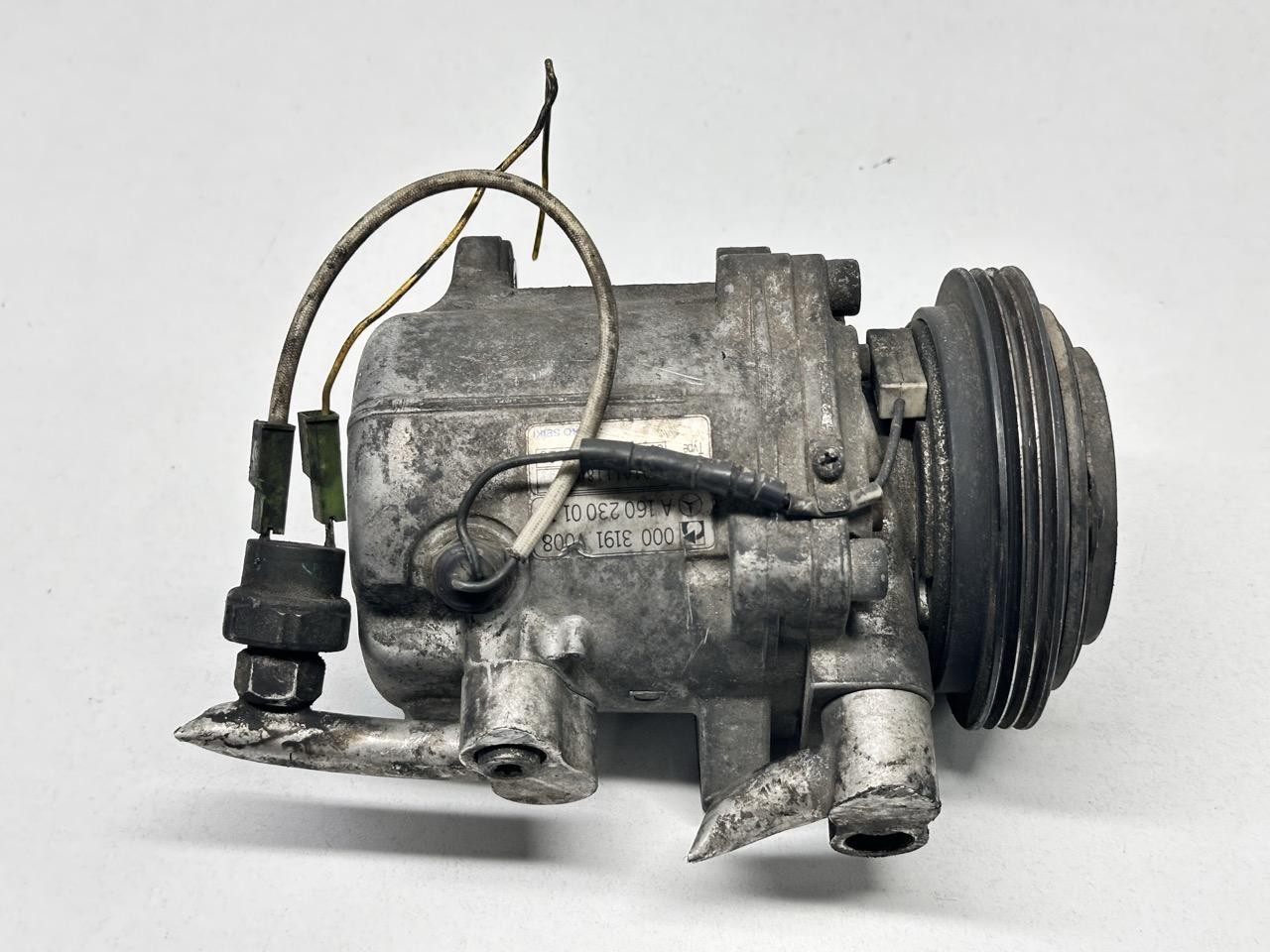 Compressore A/C - Immagine 1 di 5