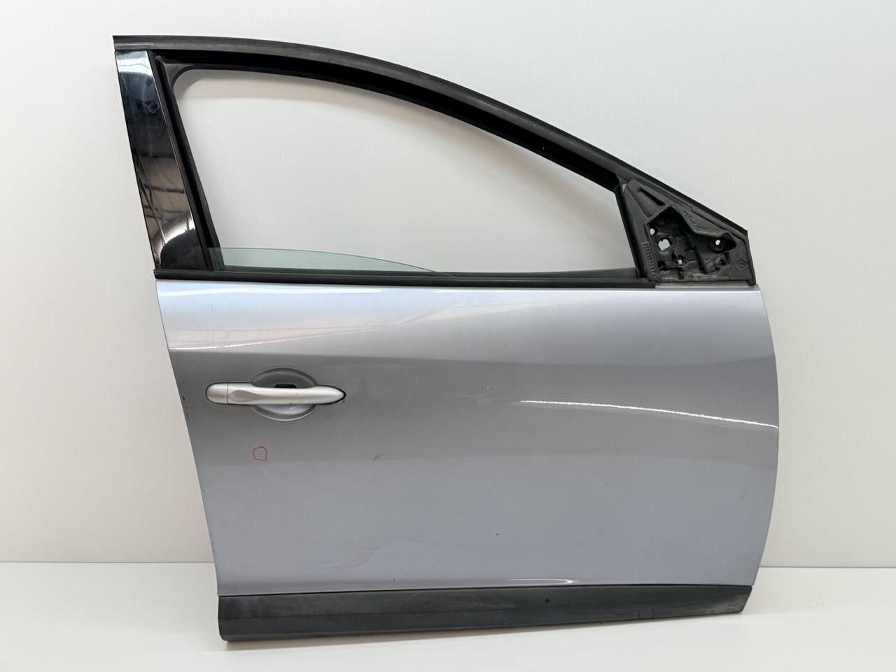 Porta Ant. Destro 801009742R Usato