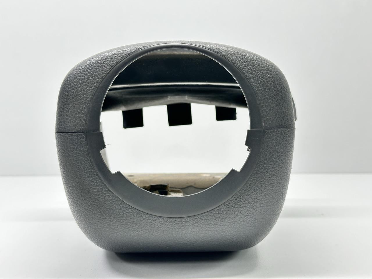 Plastica sotto sterzo - Immagine 1 di 6