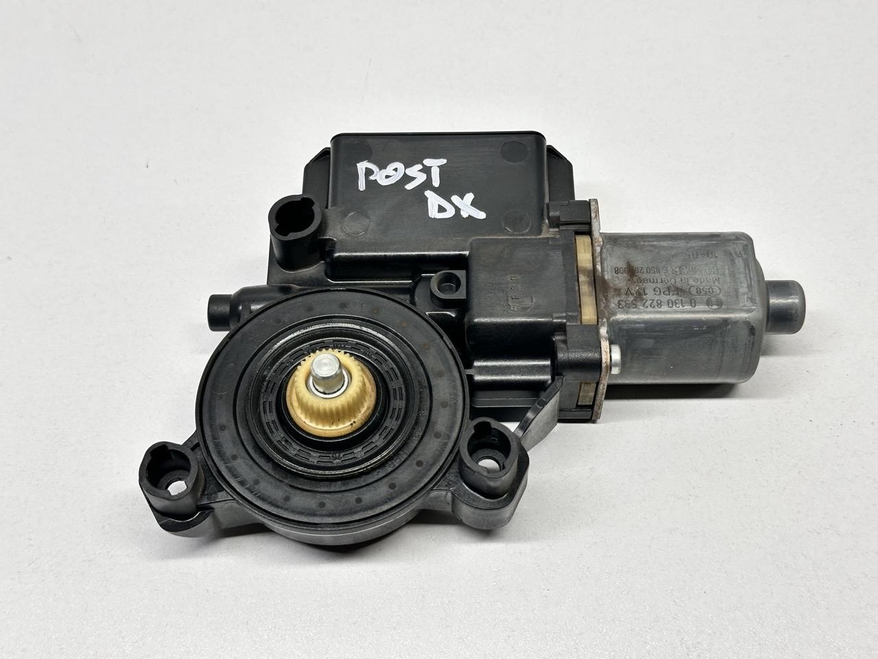 Motorino alzacristallo porta post. Destro - Immagine 1 di 4