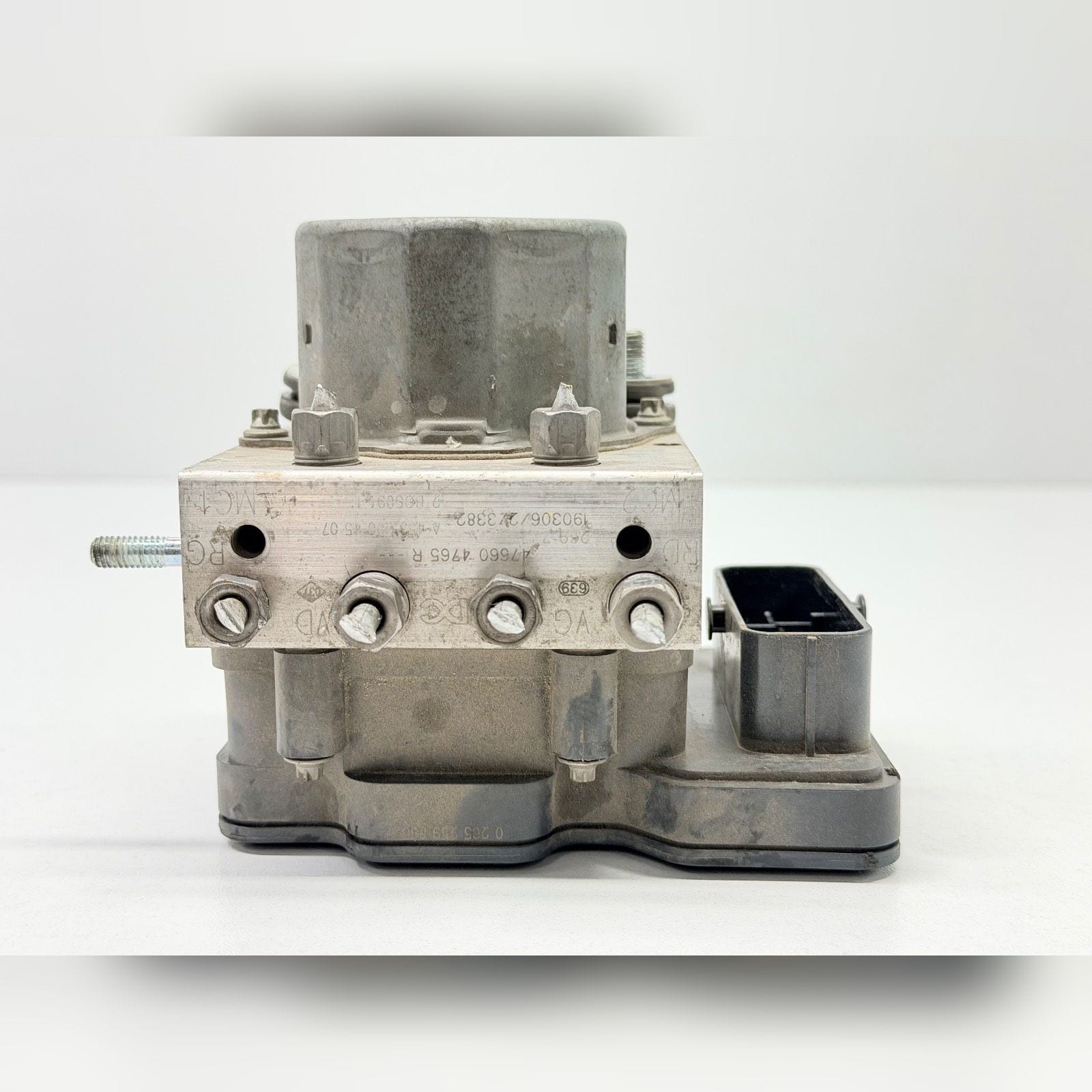 Aggregato ABS - Immagine 1 di 5