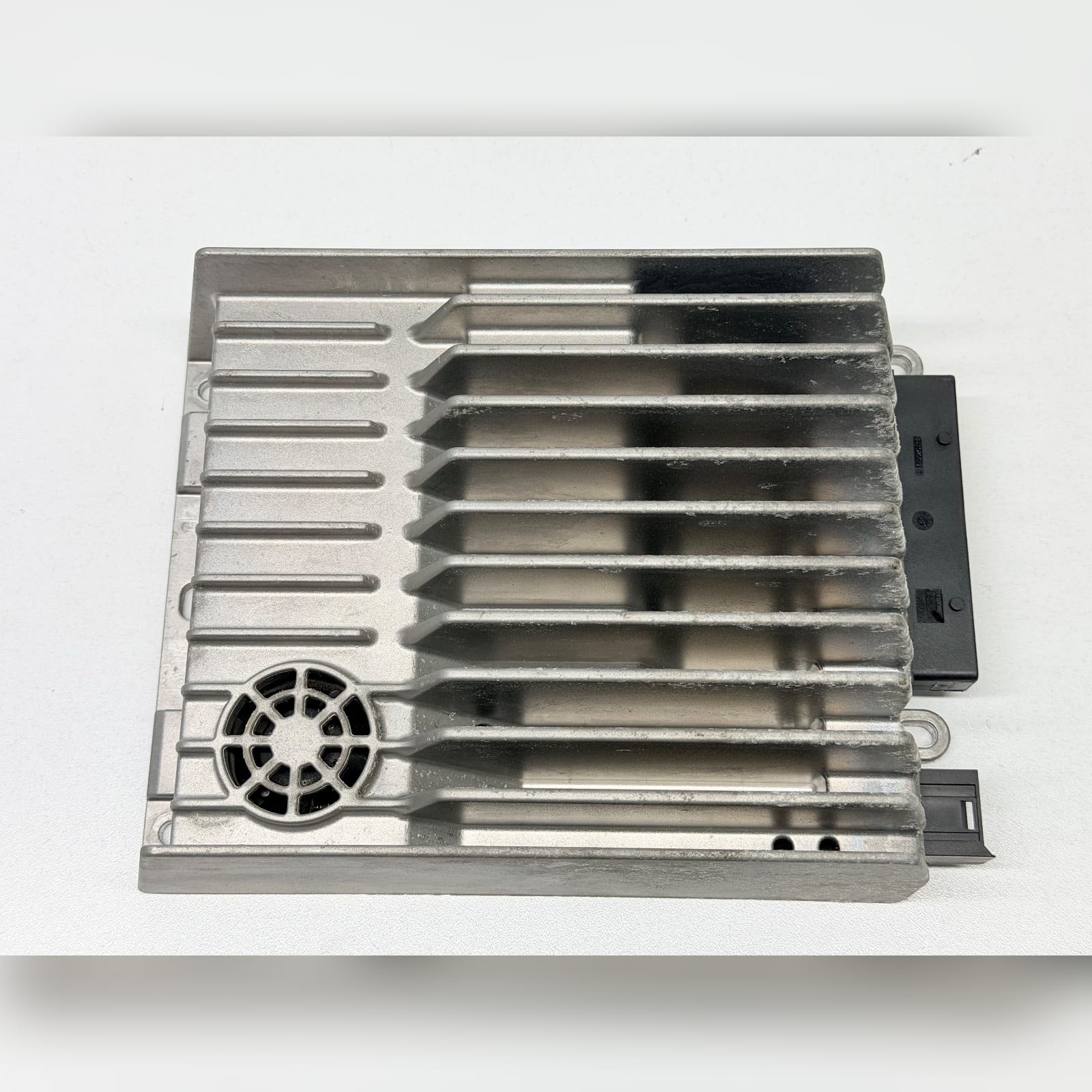 amplificatore autoradio - Immagine 1 di 5