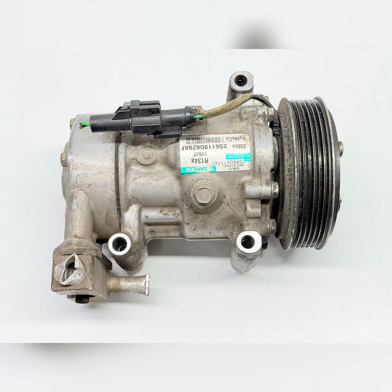 Compressore a/c - Immagine 1 di 5