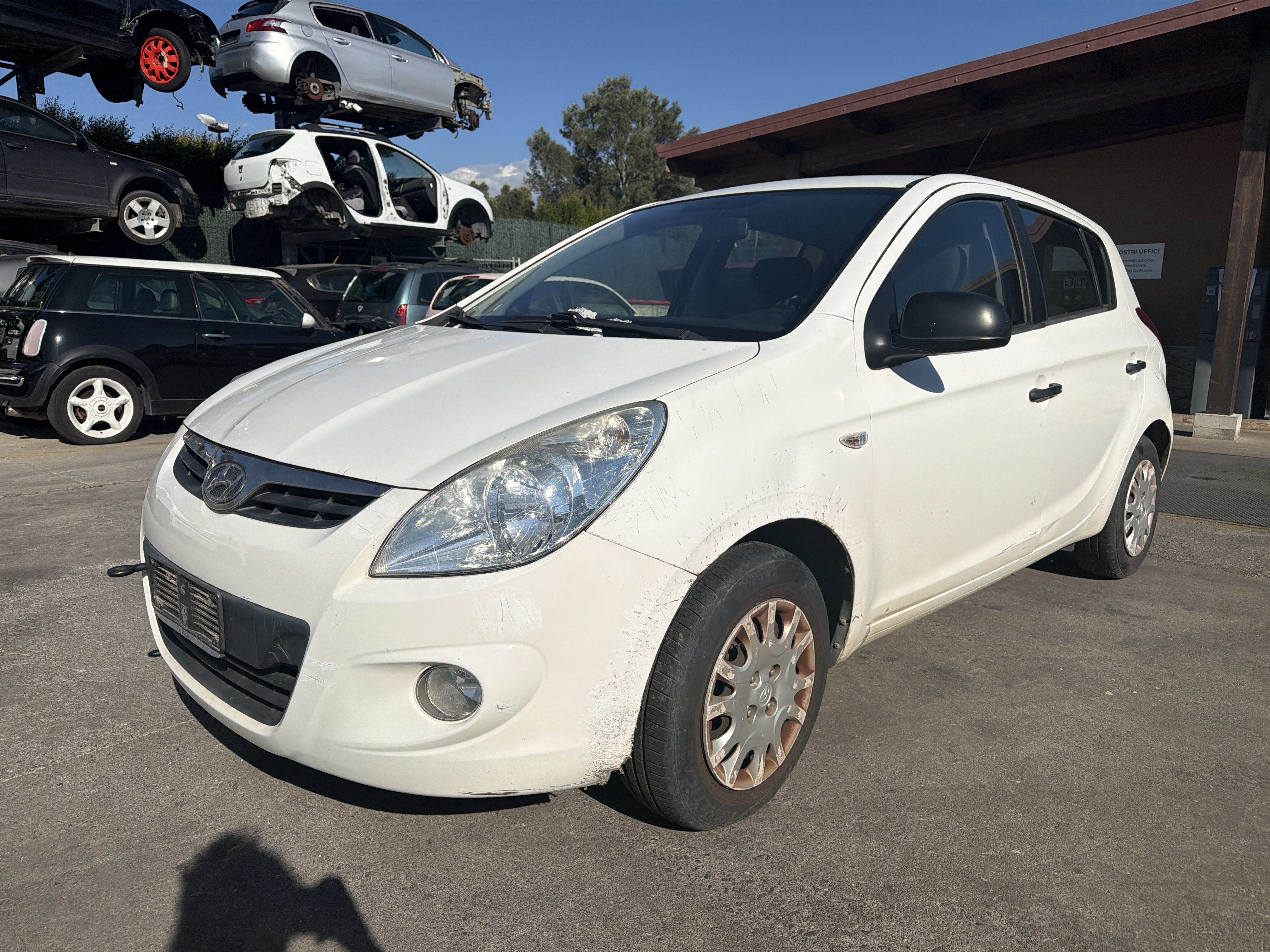 HYUNDAI i20 (01/09>04/11<) 1.2 Ber. 5p/b/1248cc